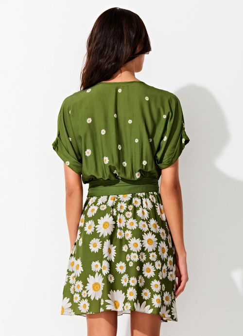 TRIYA_VESTIDO-HAYLEY_MARGARIDAS-DEGRADE_03