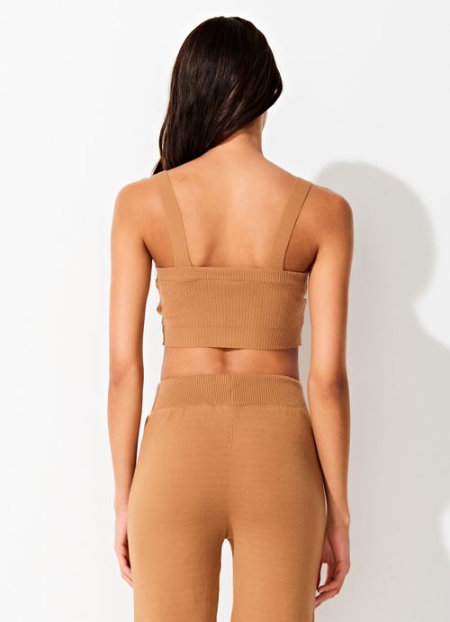 TRIYA_CROPPED-CAROL-TRICOT_CAMELO_03