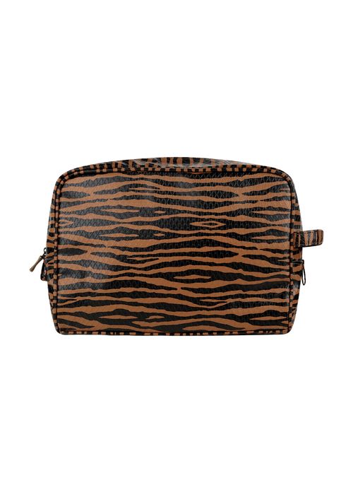 I23NC03A_145_1-NECESSAIRE