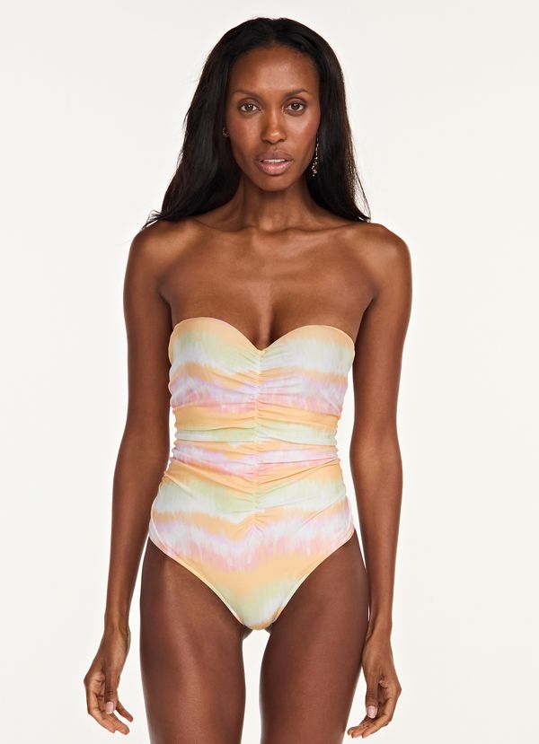 V25M02EC_EGR_1-MAIO-LUNA V25M02EC_EGR_1-MAIO-LUNA