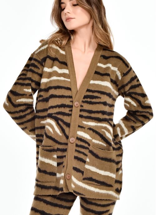 I25TR02_WIKK_1-CARDIGAN-LEONI