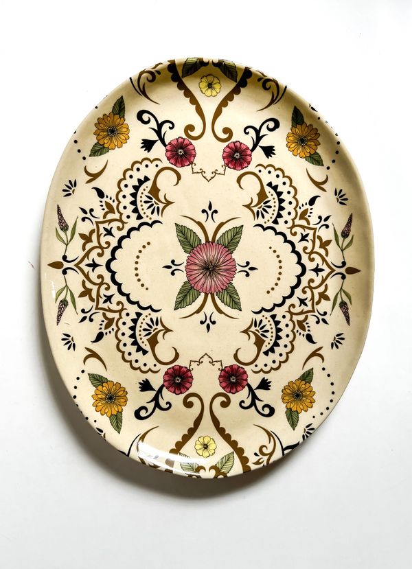 JAY15_0090_1-PRATO-DE-SERVIR-OVAL-BANDANA-FLORAL JAY15_0090_1-PRATO-DE-SERVIR-OVAL-BANDANA-FLORAL