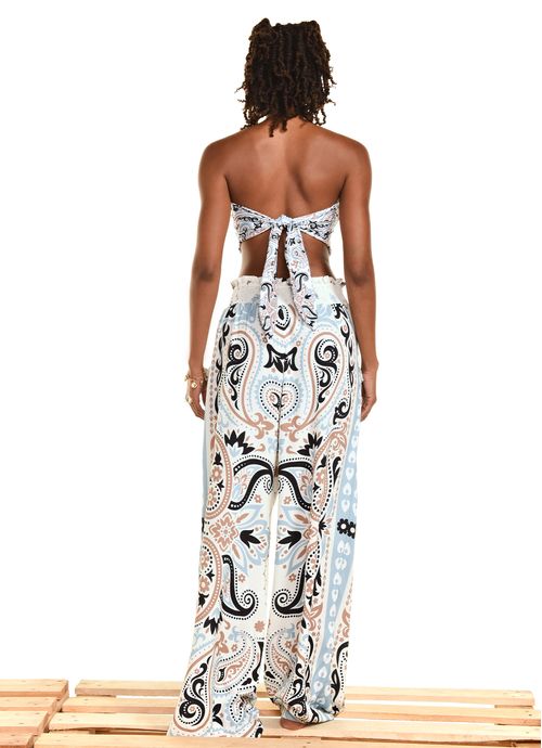 V26CL03VB_00018_2-CALCA-SELVA