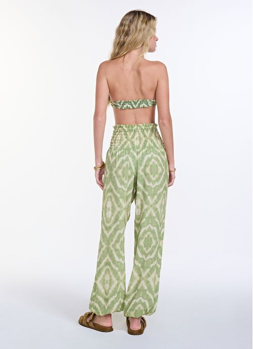 V26CL03VC_0060_2-CALCA-INDIA