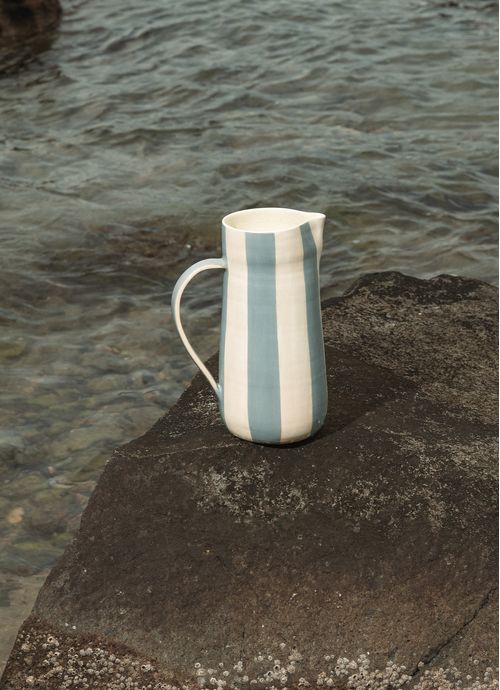 JAY39_MJC_1-JARRO-LISTRADO