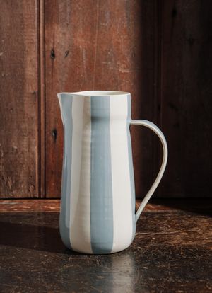 JAY39_MJC_2-JARRO-LISTRADO