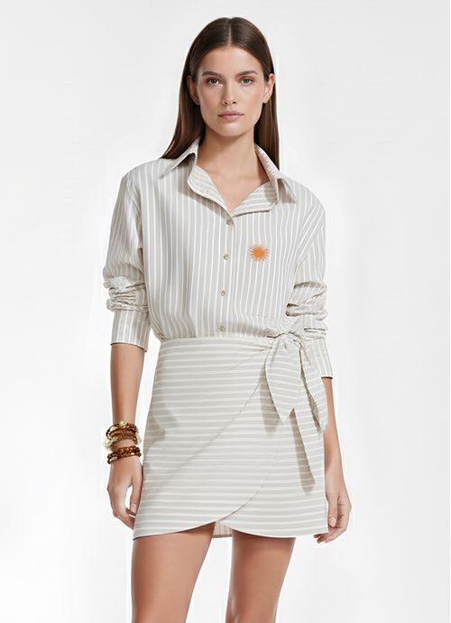 YV26SA03AA_0EQ_1-SAIA-PAREO-TATI