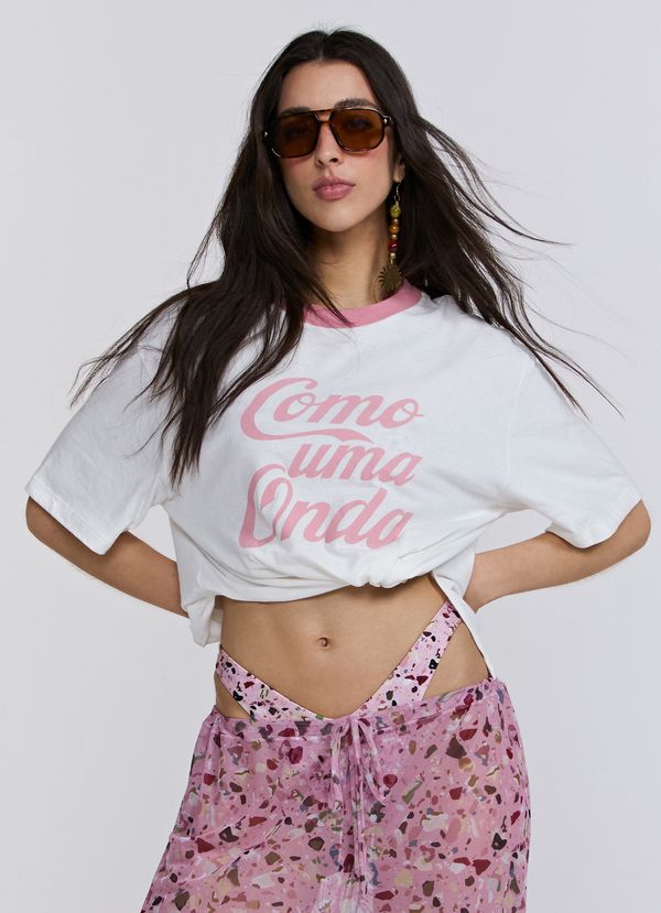 I26BL03AA_ZHL_1-CAMISETA-COMO-UMA-ONDA I26BL03AA_ZHL_1-CAMISETA-COMO-UMA-ONDA