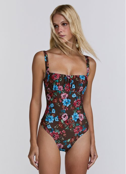 I26M01EA_00041_1-MAIO-LUCI