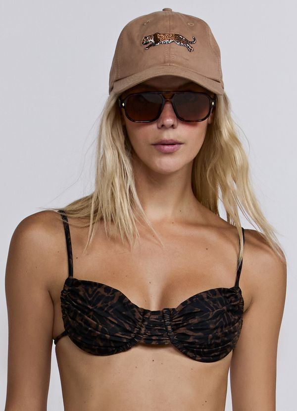 I26AC01_00011_1-BONE-TIGER